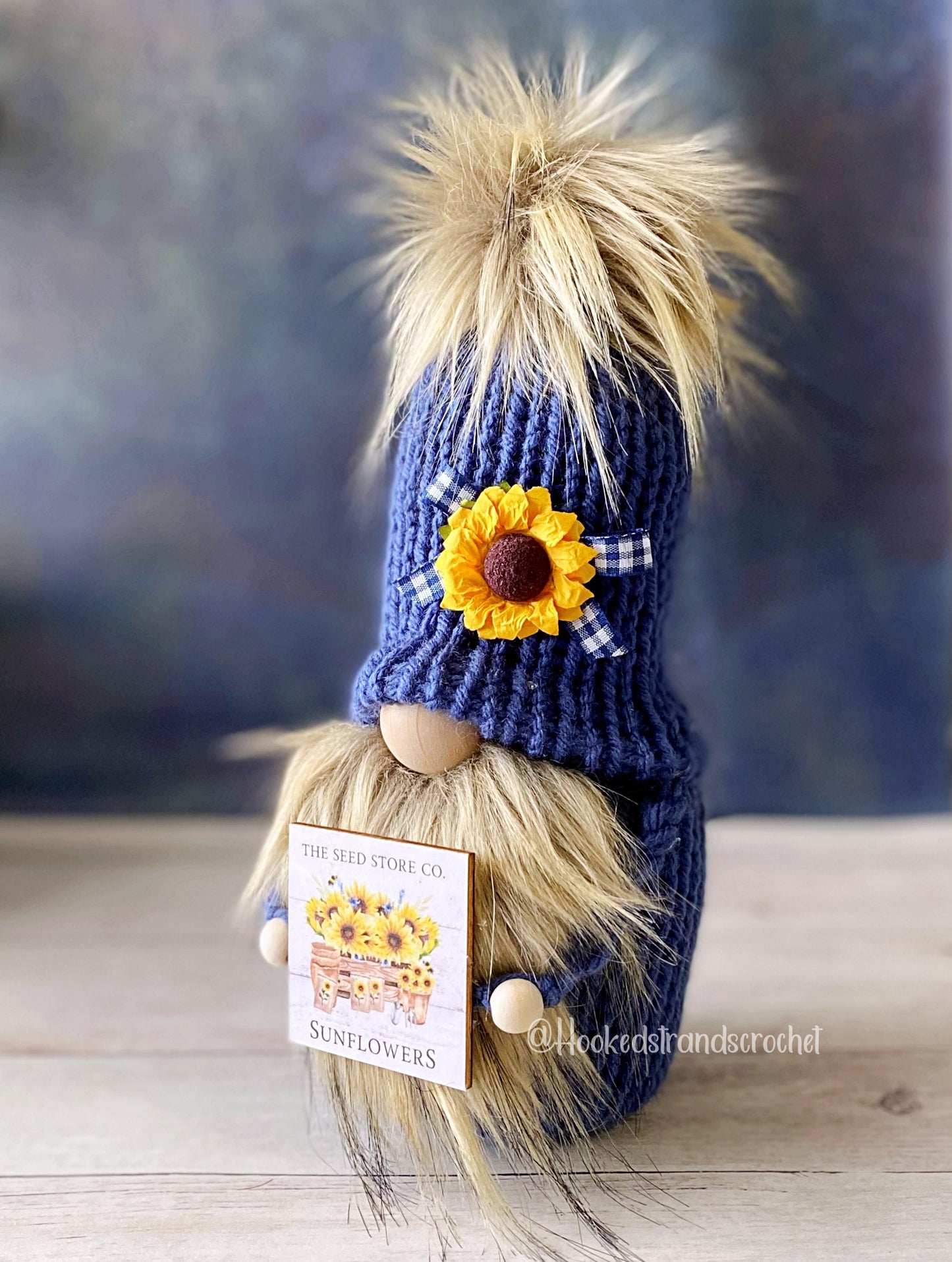 Beautiful knit sunflower gnome with sign - Tiered tray decor