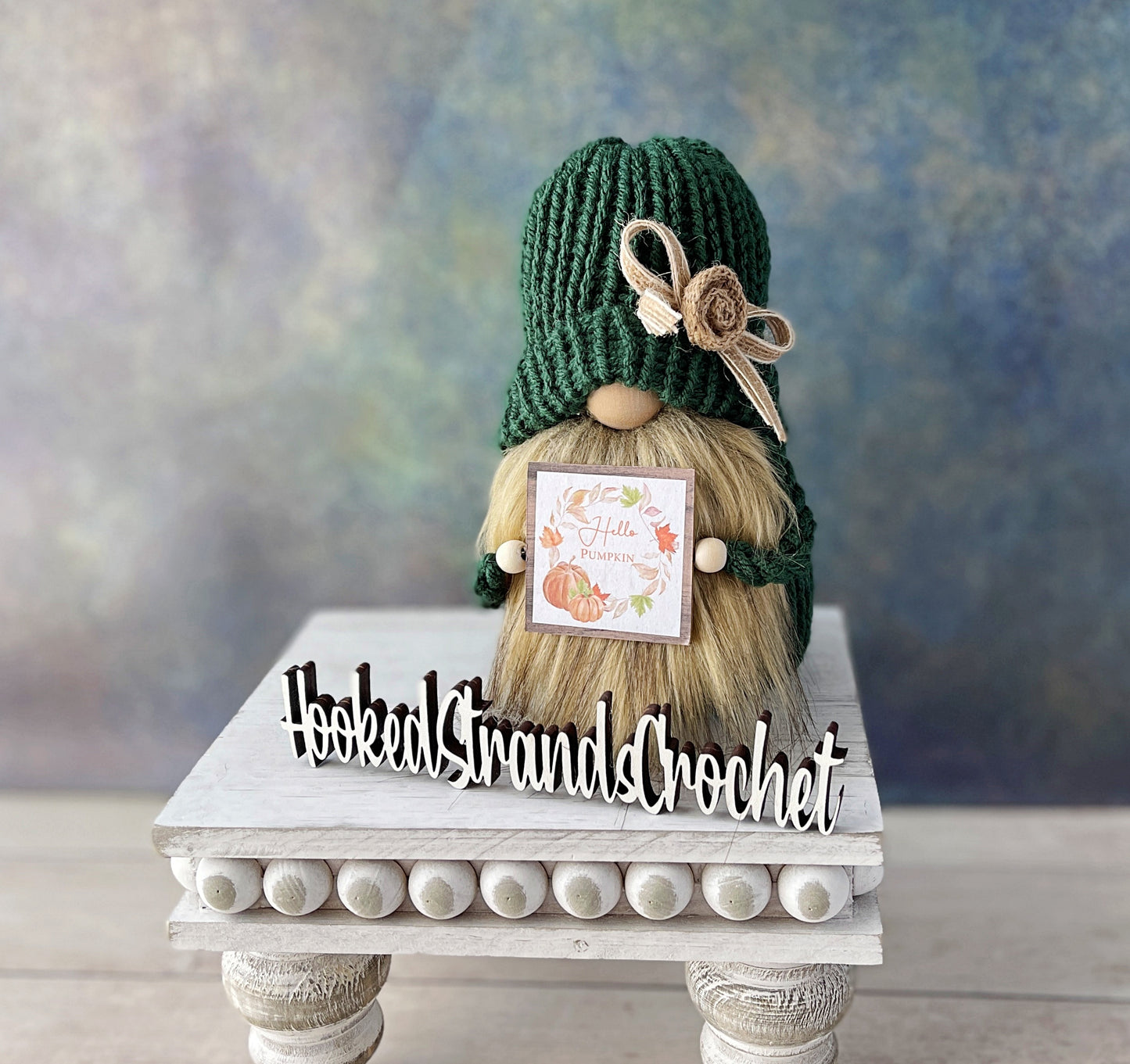 Adorable Knit Autumn Gnomes with Fall-Themed Signs and Burlap Bows